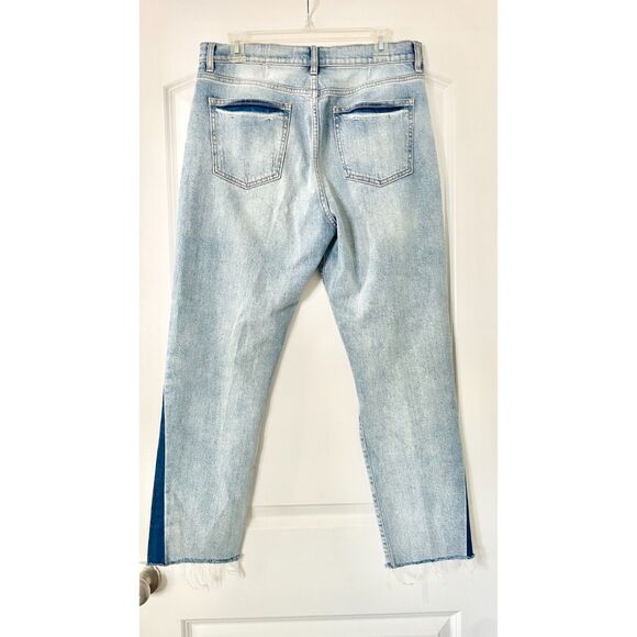 Pistola Pick Me Up Ankle Length Raw Hem Two Tone Distressed Jeans Size 31 - Picture 3 of 7